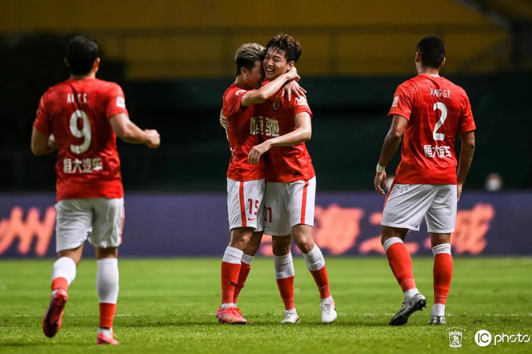 الأهليوريالمدريد4-1إحصائياتمباراةمثيرةللجدل