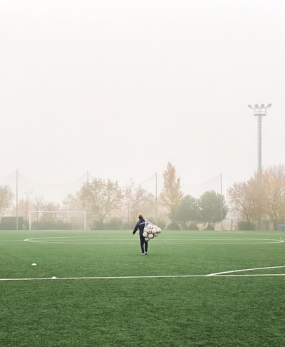 مباراة السعودية ومصر في كأس القاراتمواجهة عربية مشتعلة