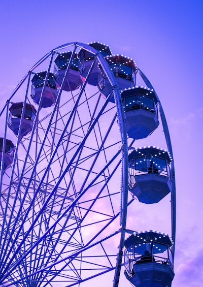 كرةالتنسبالانجليزيةرياضةعالميةبلمسةأنيقة