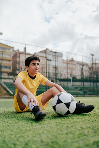 ترتيب فرق الدوري الإنجليزي الدرجة الثانيةمنافسة ساخنة للصعود إلى الدرجة الأولى