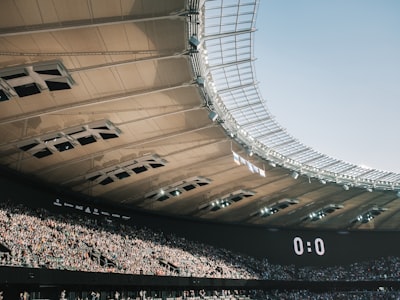 ليفربول ومانشستر سيتيصراع العمالقة في الدوري الإنجليزي بنتيجة 4-3